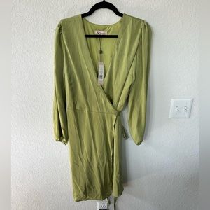 NWT green BCBG wrap dress